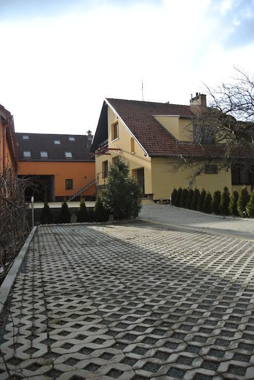 Penzion U Reky Vojkovice  Exterior photo