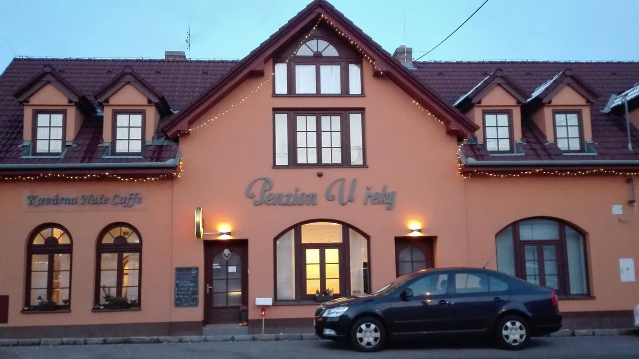 Penzion U Reky Vojkovice  Exterior photo